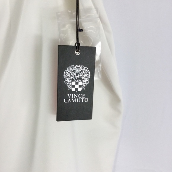 Vince Camuto Plus Size White Button Detail Dress Shorts Size 20W NWT - Picture 8 of 9